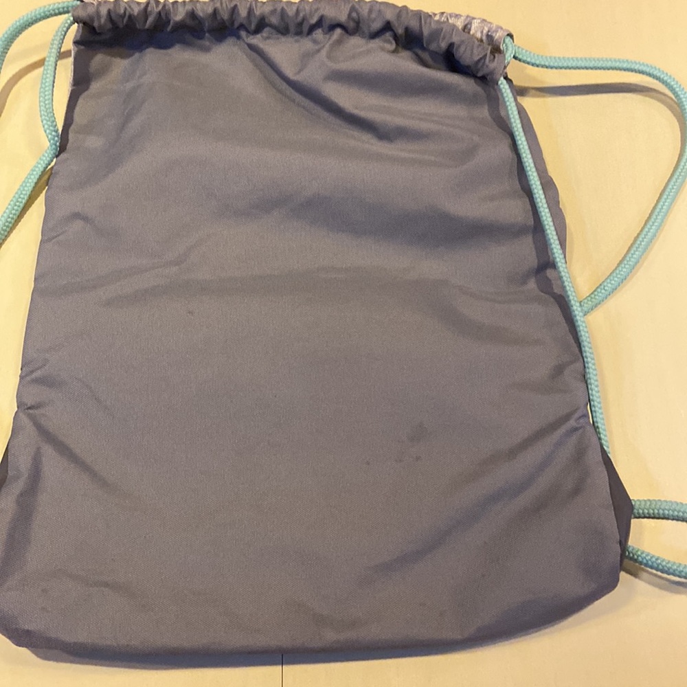 adidas drawstring bag - Picture 3 of 5